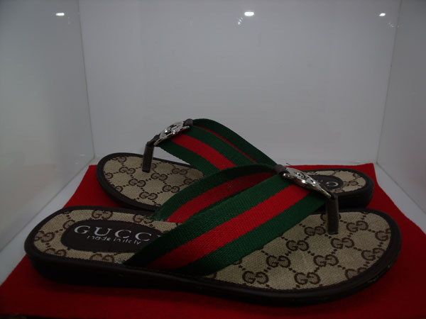 2017 Guci slippers woman 35-42-071